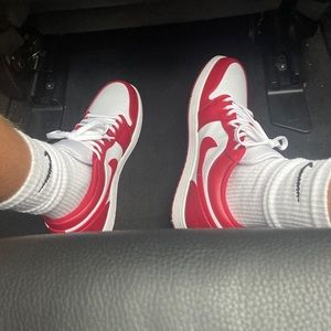 Meet your Posher, Chad